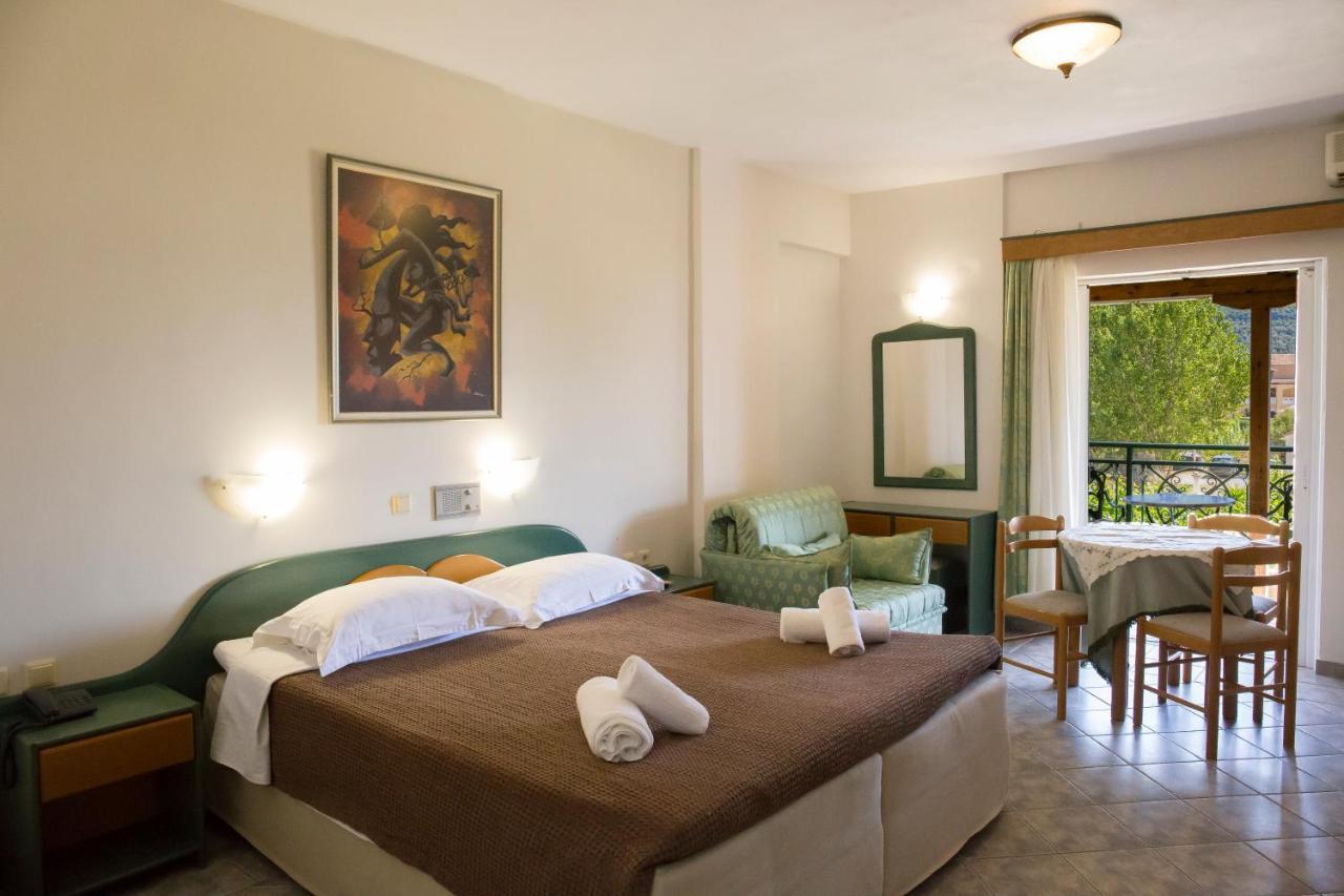 Hotel Odeon Vasilikí Eksteriør billede